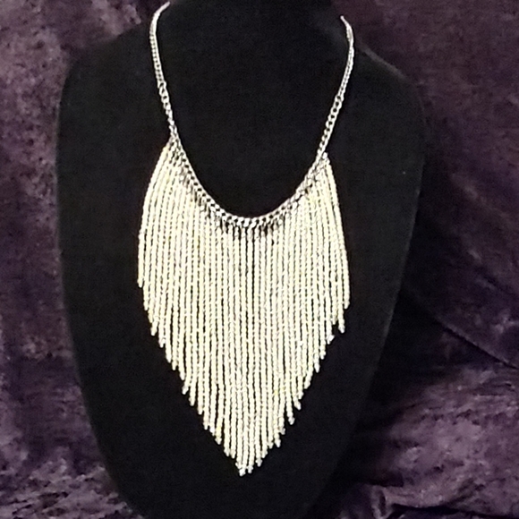 Premier Designs Jewelry - *SALE* Premier Designs "Pearl-fection" Necklace